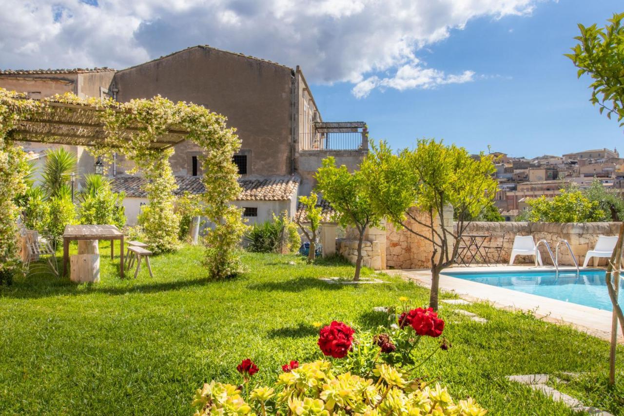 Villa Rosaria Rooms Noto Exterior foto
