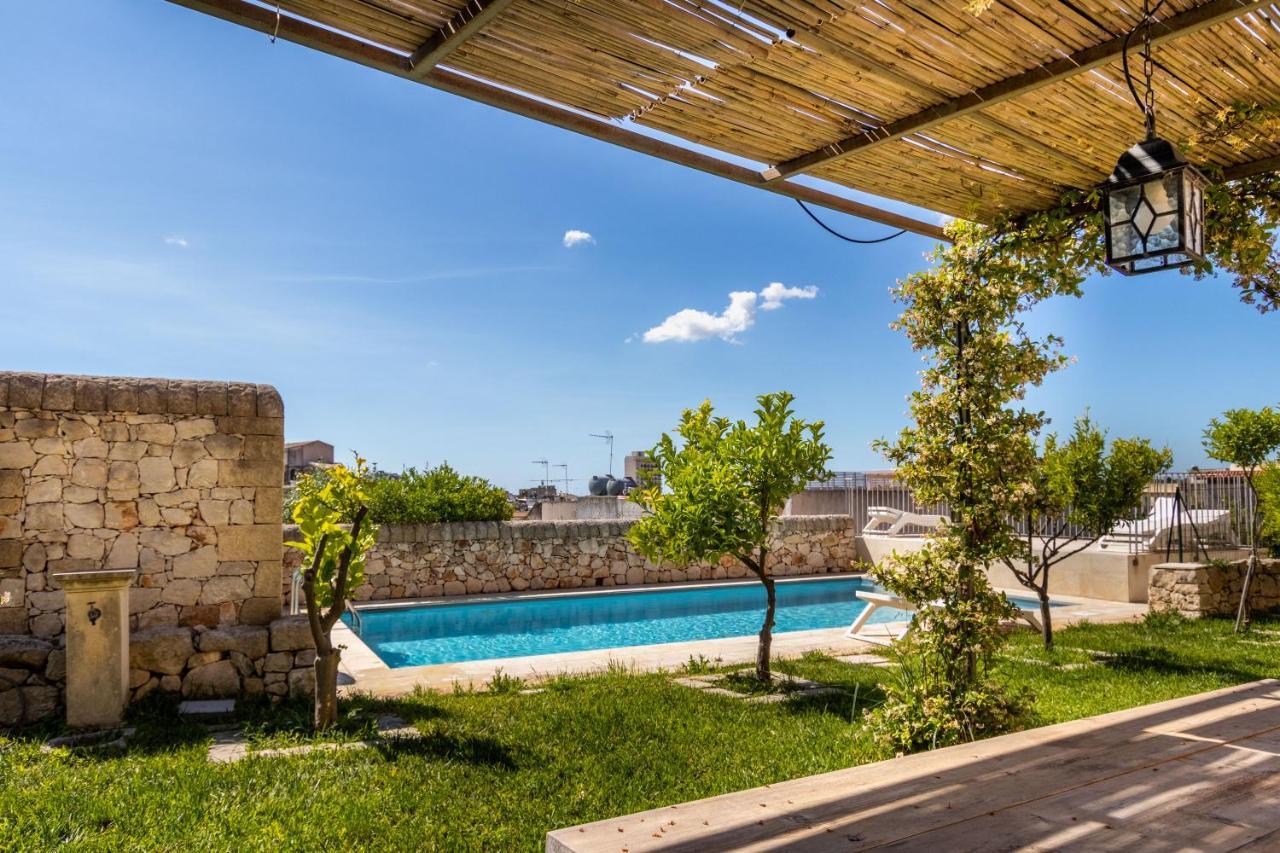 Villa Rosaria Rooms Noto Exterior foto